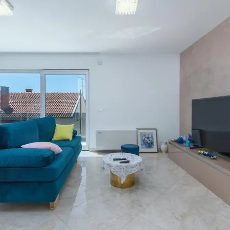Pensjonat Modern With Shared Pool Near The Sea